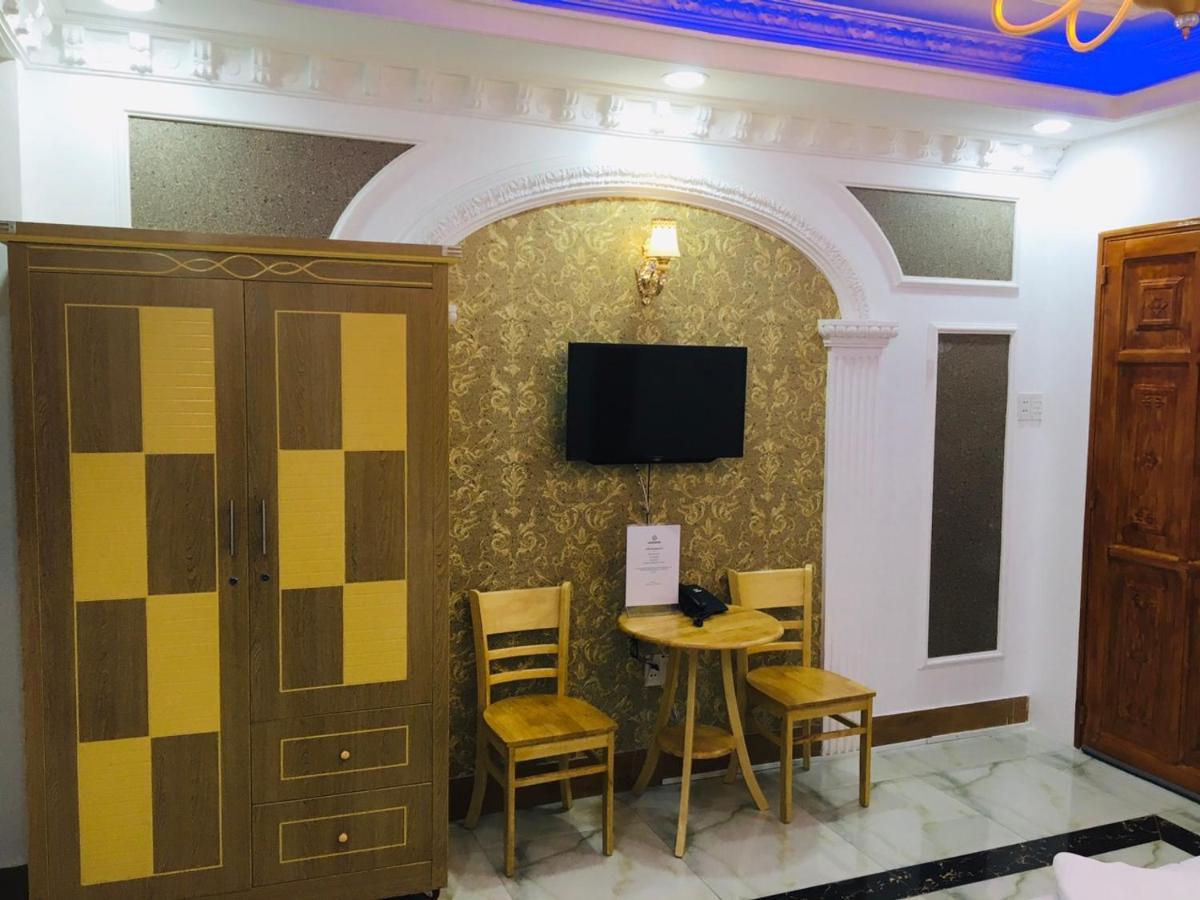 Amor Hotel Хошимин Екстериор снимка