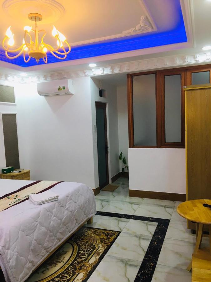 Amor Hotel Хошимин Екстериор снимка